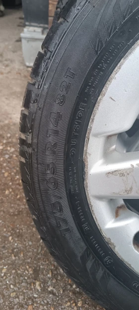 Гуми с джанти Nokian 175/65R14, снимка 6
