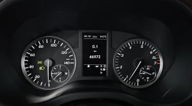 Mercedes-Benz V 300 MAYBACH ПАКЕТ/ОБДУХВАНЕ/МАСАЖ/УНИКАТ!, снимка 8