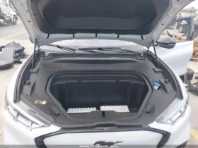 Ford Mustang Mach-E Premium RWD, снимка 10