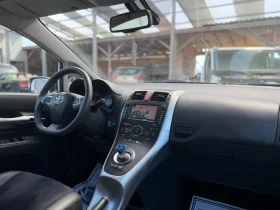 Toyota Auris / 1.8I / HYBRID / ГАРАНЦИЯ НА БАТЕРИЯТА /, снимка 11