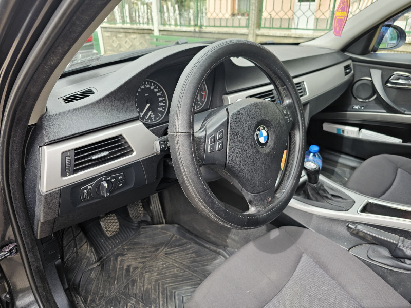 BMW 320, снимка 8 - Автомобили и джипове - 46334989