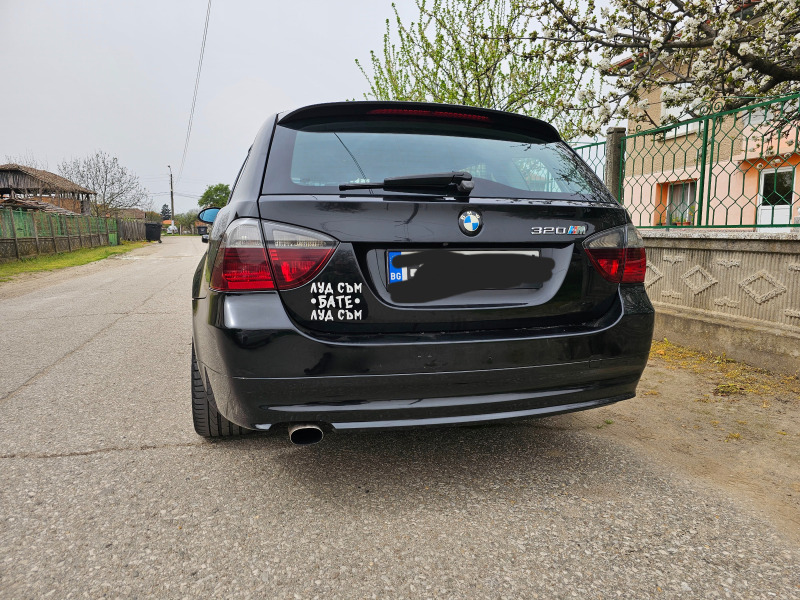 BMW 320, снимка 1 - Автомобили и джипове - 46334989