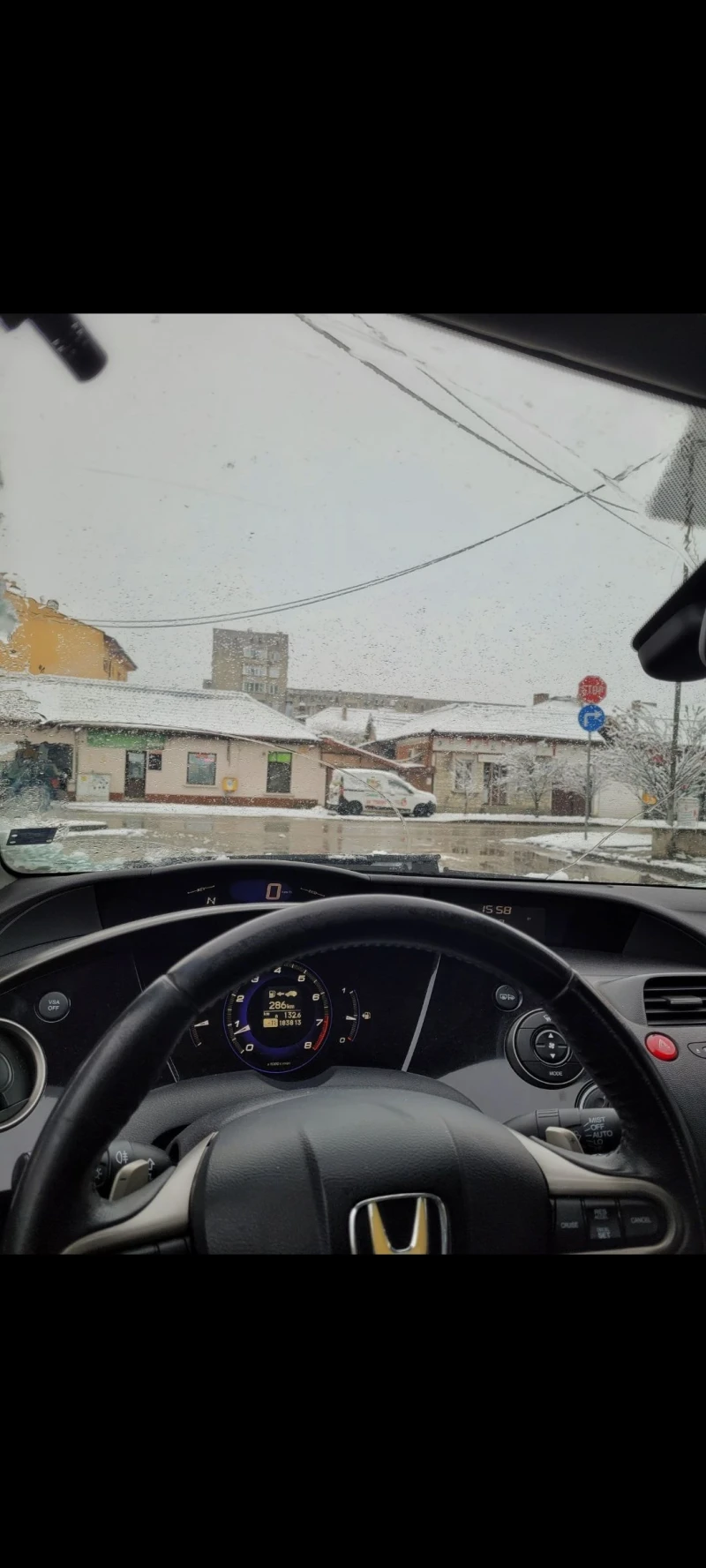 Honda Civic 1.8I 140, снимка 7 - Автомобили и джипове - 47484912