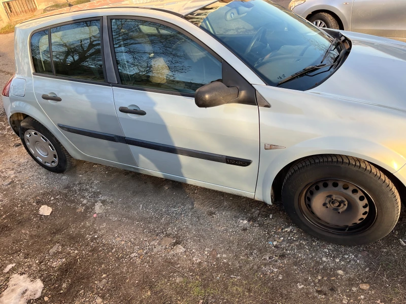 Renault Megane, снимка 5 - Автомобили и джипове - 48577616