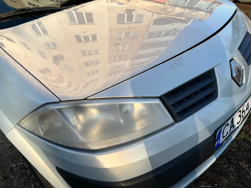 Renault Megane, снимка 2 - Автомобили и джипове - 48577616