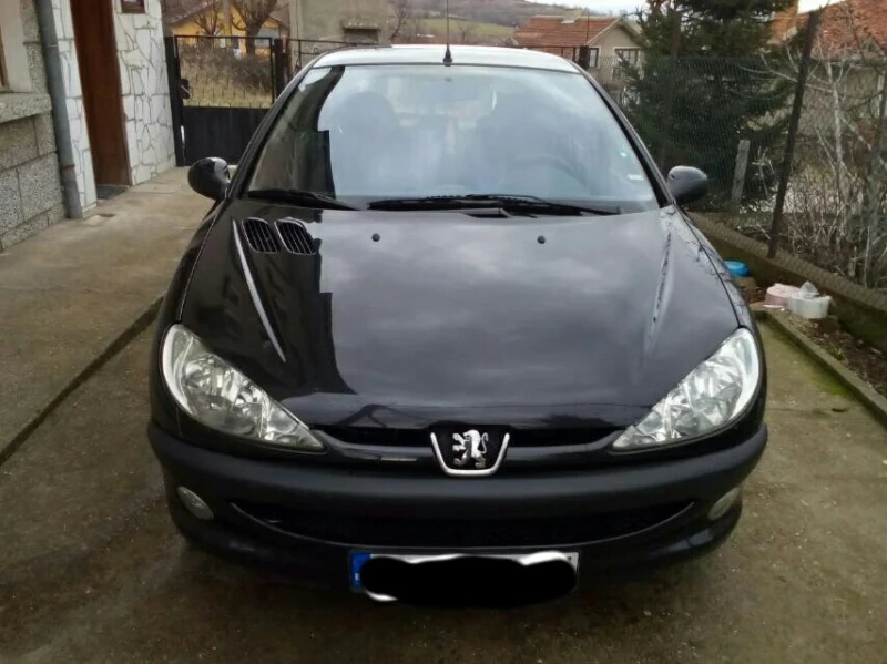 Peugeot 206 1.4i, снимка 1 - Автомобили и джипове - 48638599