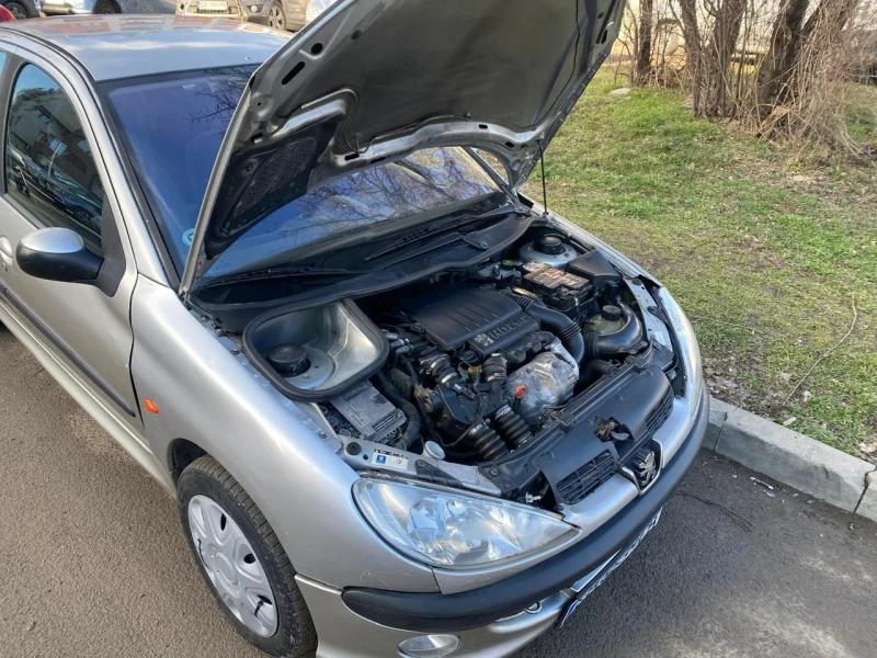 Peugeot 206, снимка 10 - Автомобили и джипове - 48823454