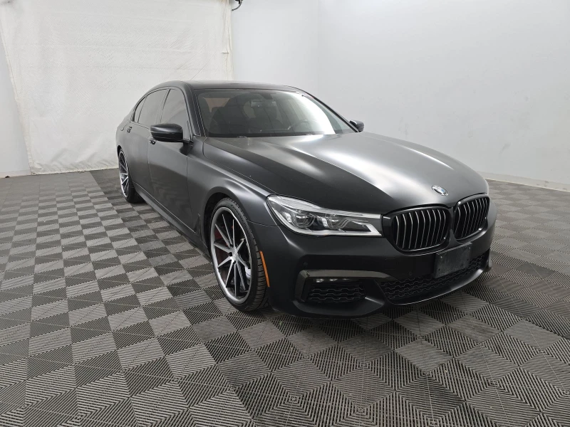 BMW 750 FULL OPTIONS* M PACK* INDIVIDUAL* MASSAGES* OBDUH*, снимка 3 - Автомобили и джипове - 48996640