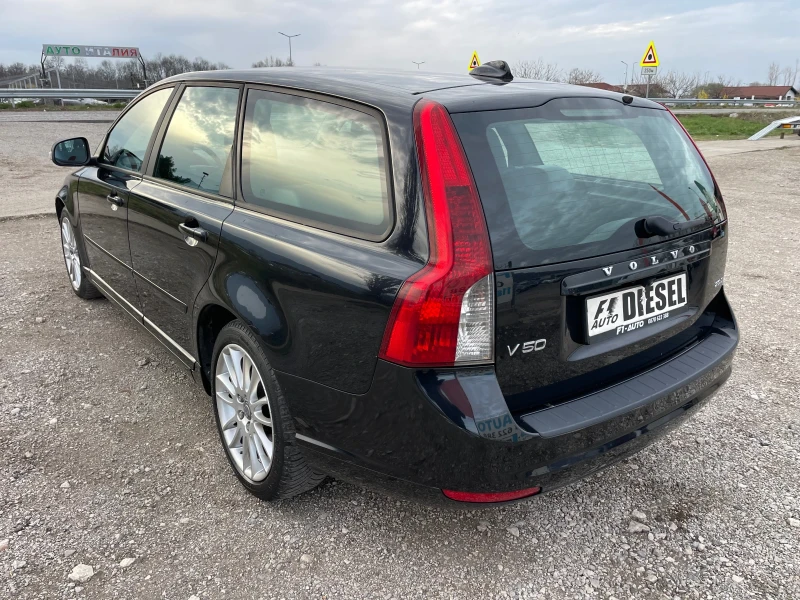 Volvo V50 2.0HDI-136-AVTOMAT-ITALIA, снимка 10 - Автомобили и джипове - 49605602