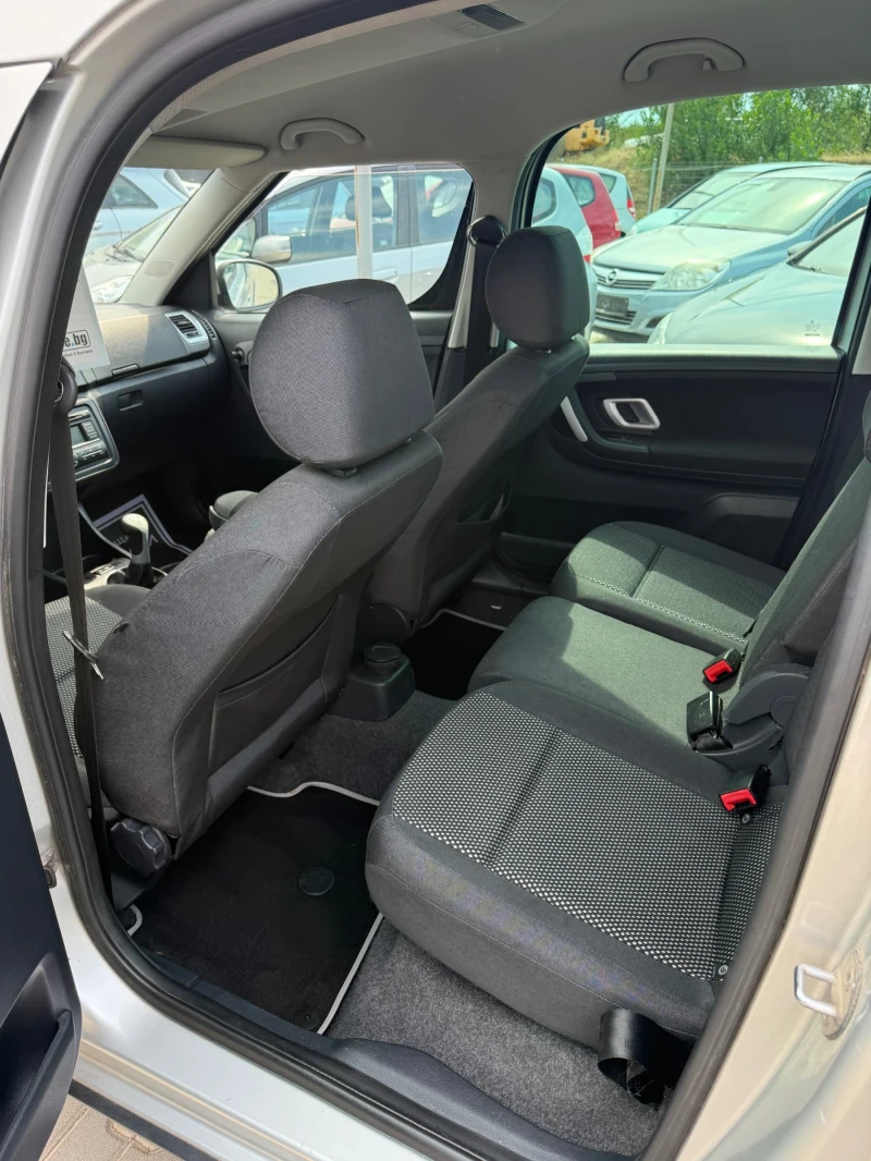 Skoda Roomster Scout* 1.4* Клима* Всичко платено* Топ* Бартер* , снимка 11 - Автомобили и джипове - 51044222