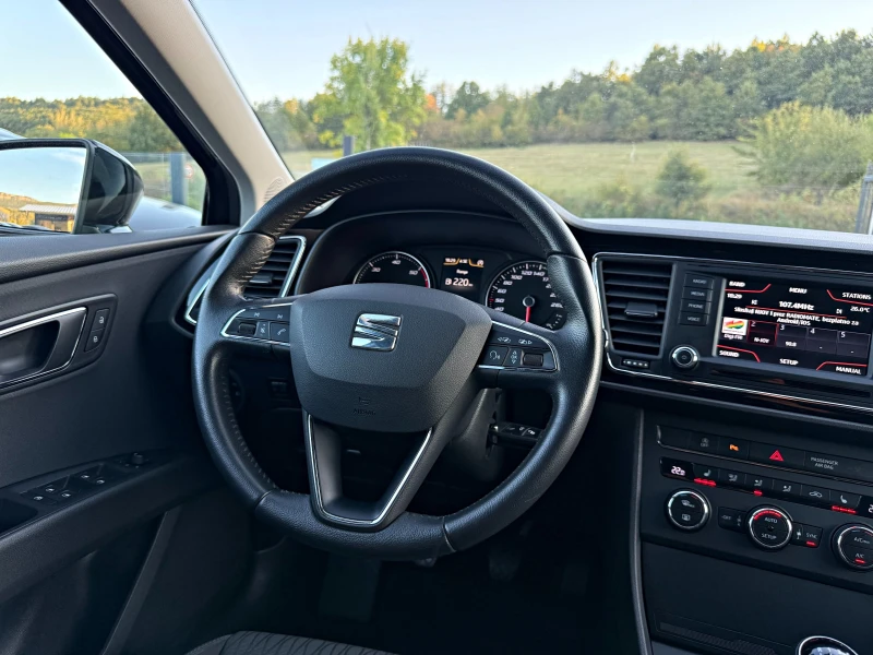 Seat Leon, снимка 8 - Автомобили и джипове - 51831882