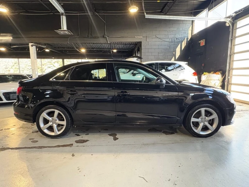 Audi A3 * 4dr Sdn quattro 2.0T Komfort* No Accident* Mint , снимка 4 - Автомобили и джипове - 53010552