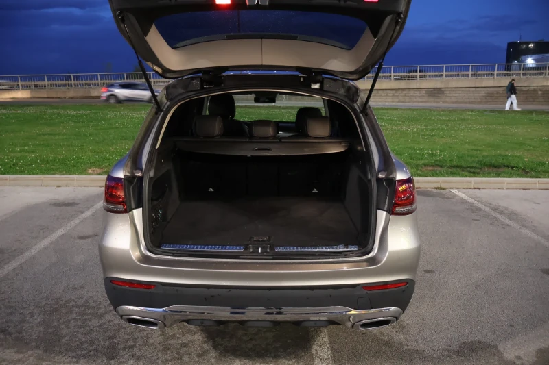 Mercedes-Benz GLC 200, снимка 8 - Автомобили и джипове - 53262555