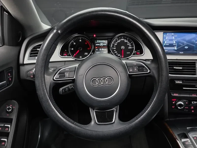 Audi A5 2.0 TDI Quattro Dynamic Sportback 8TA, снимка 12 - Автомобили и джипове - 55959158