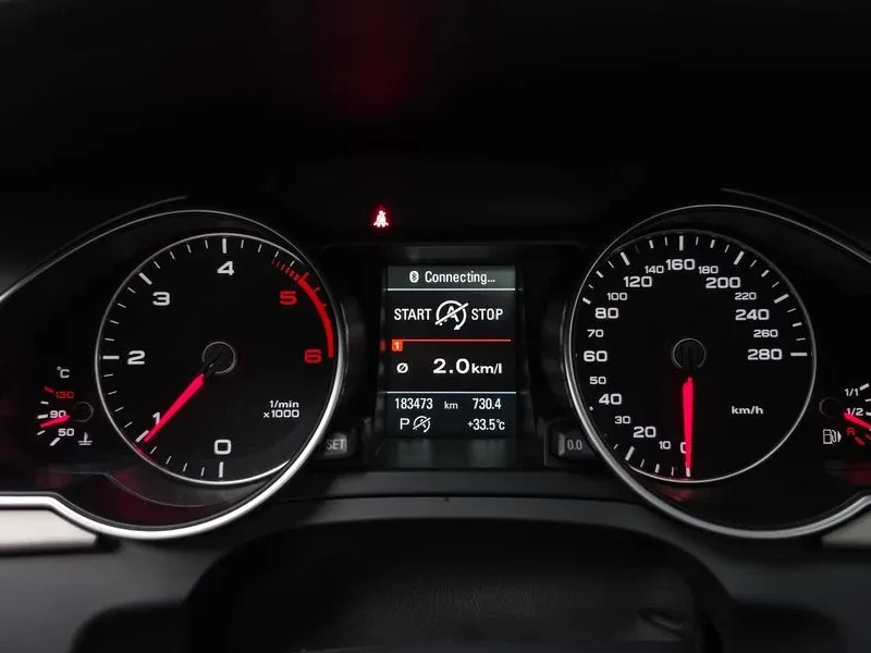 Audi A5 2.0 TDI Quattro Dynamic Sportback 8TA, снимка 8 - Автомобили и джипове - 55959158