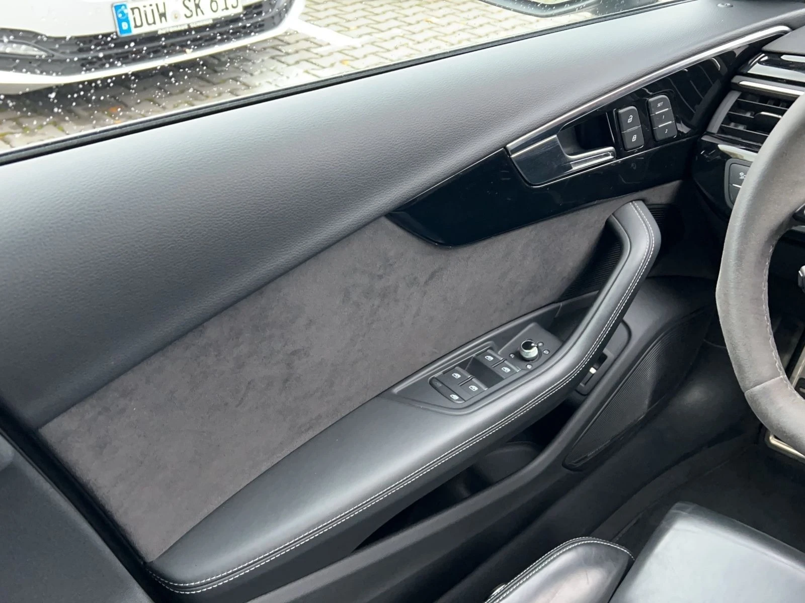 Audi Rs4 2.9 TFSI quattro*B&O*Matrix*AHK | Mobile.bg � ����������� 14