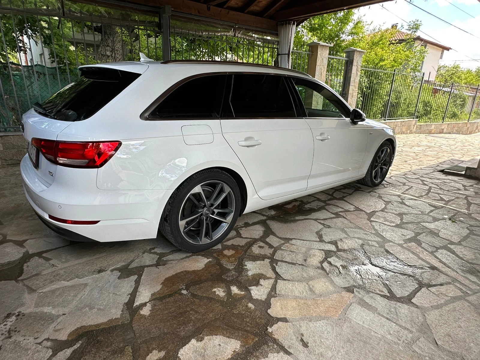 Audi A4  - изображение 7