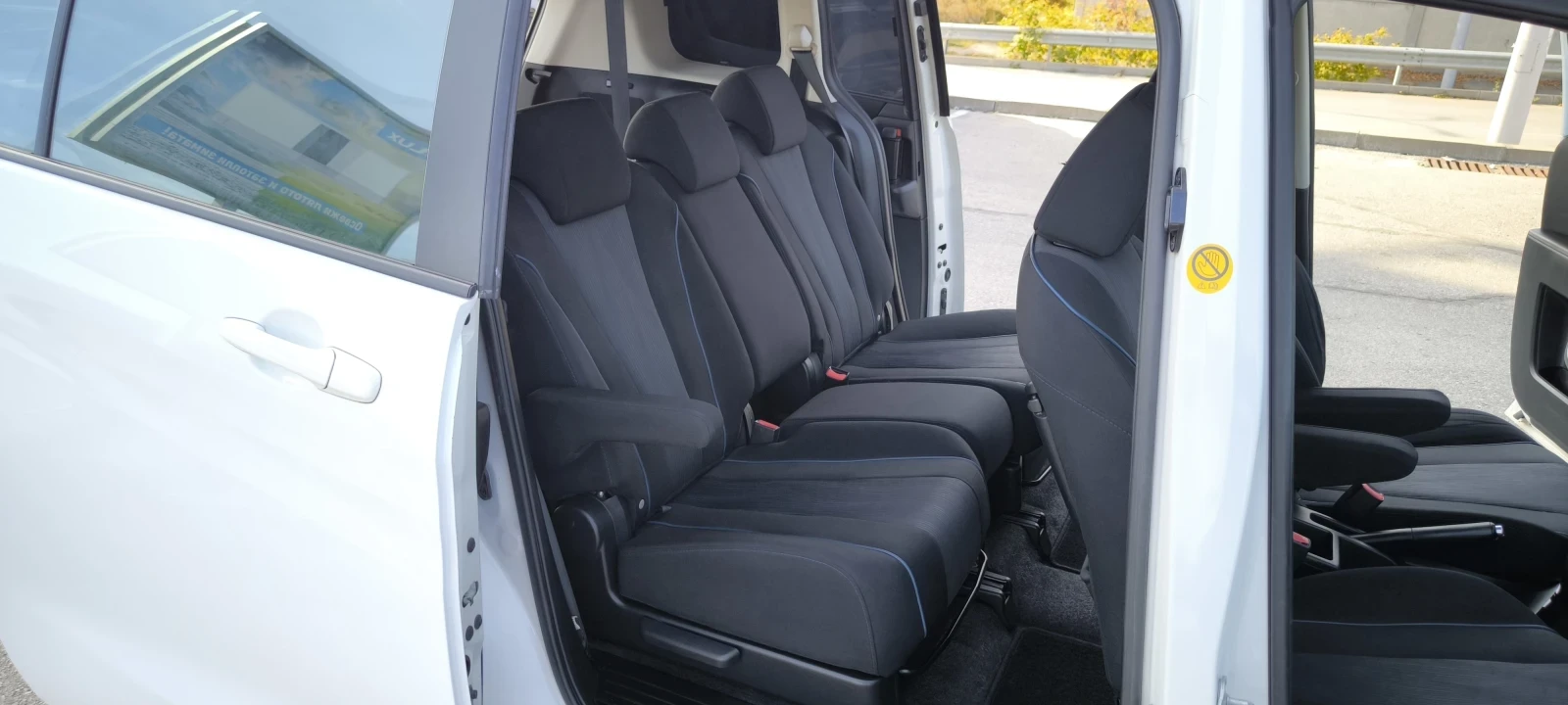Mazda 5 1, 6D 116кс 7места внос Швейцария  | Mobile.bg — изображение 17