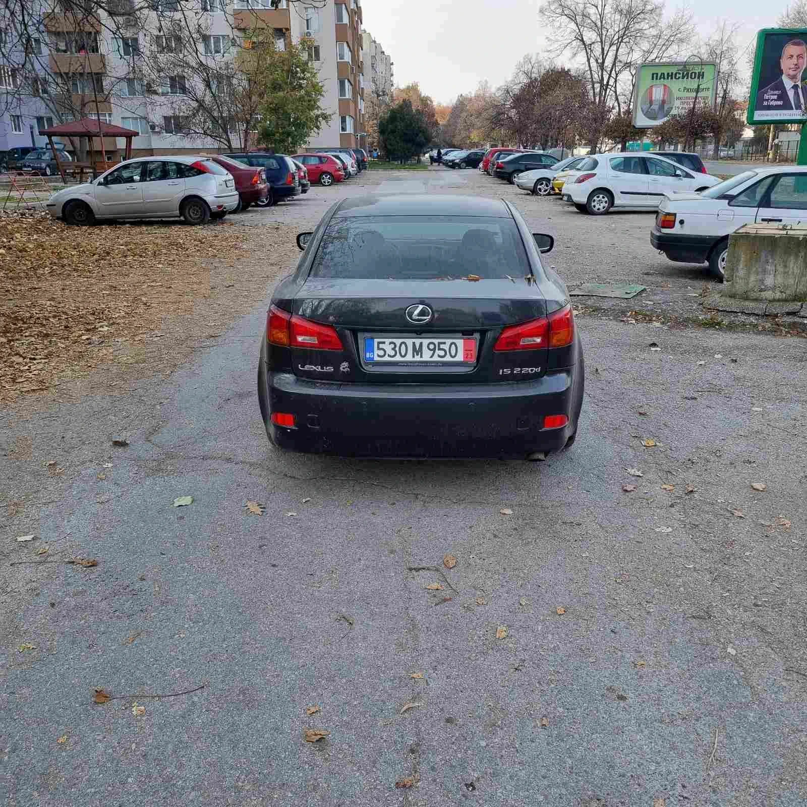 Lexus IS 220d  - изображение 4