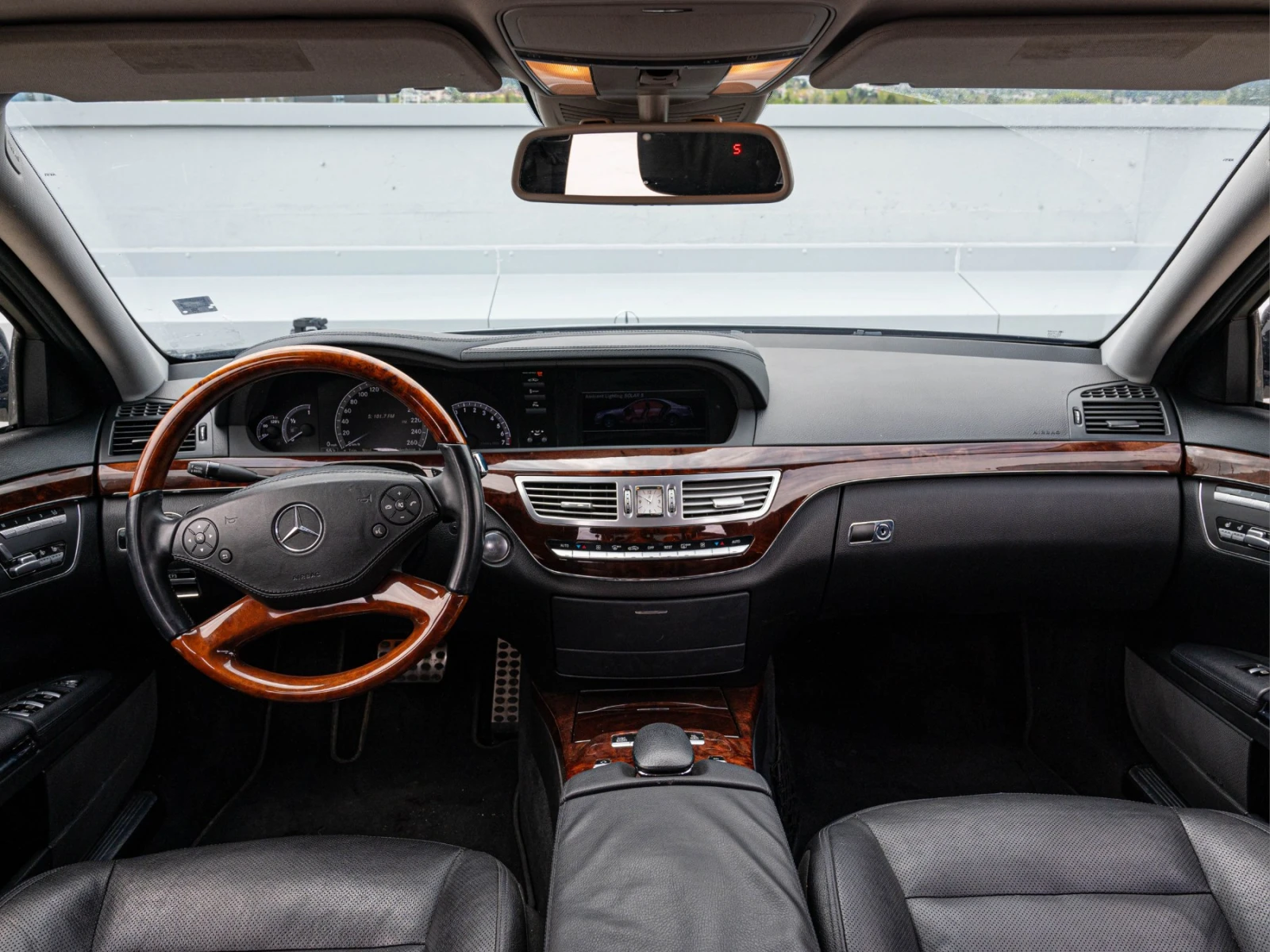 Mercedes-Benz S 550 * PANORAMA * FACE LONG * AMG * АвтоКредит  - изображение 8