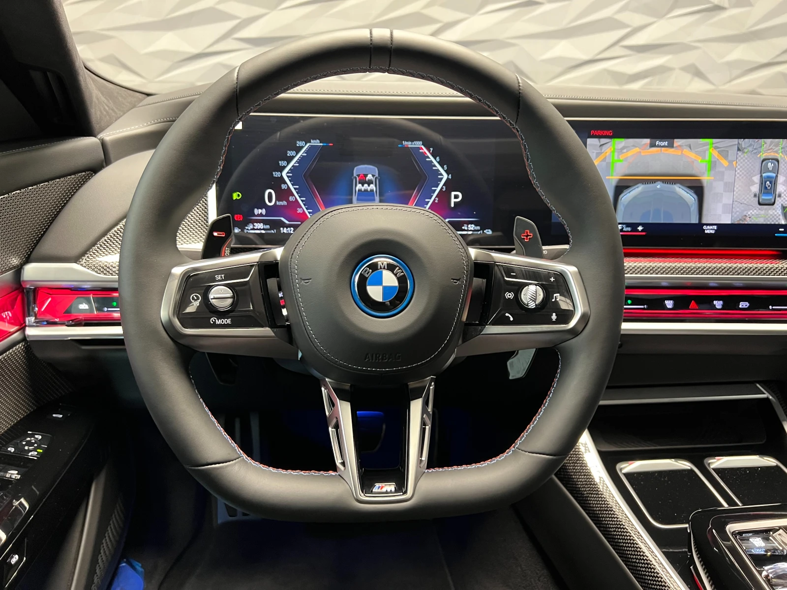BMW 760 M* E* xDrive* TV* Pano* Camera* B&W - изображение 6