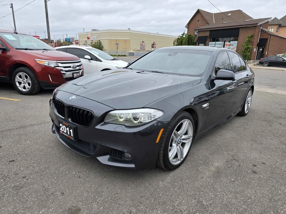 BMW 550 * M-Package  HeadUp  * * АвтоКредит* (ЦЕНА ДО БГ) - изображение 3