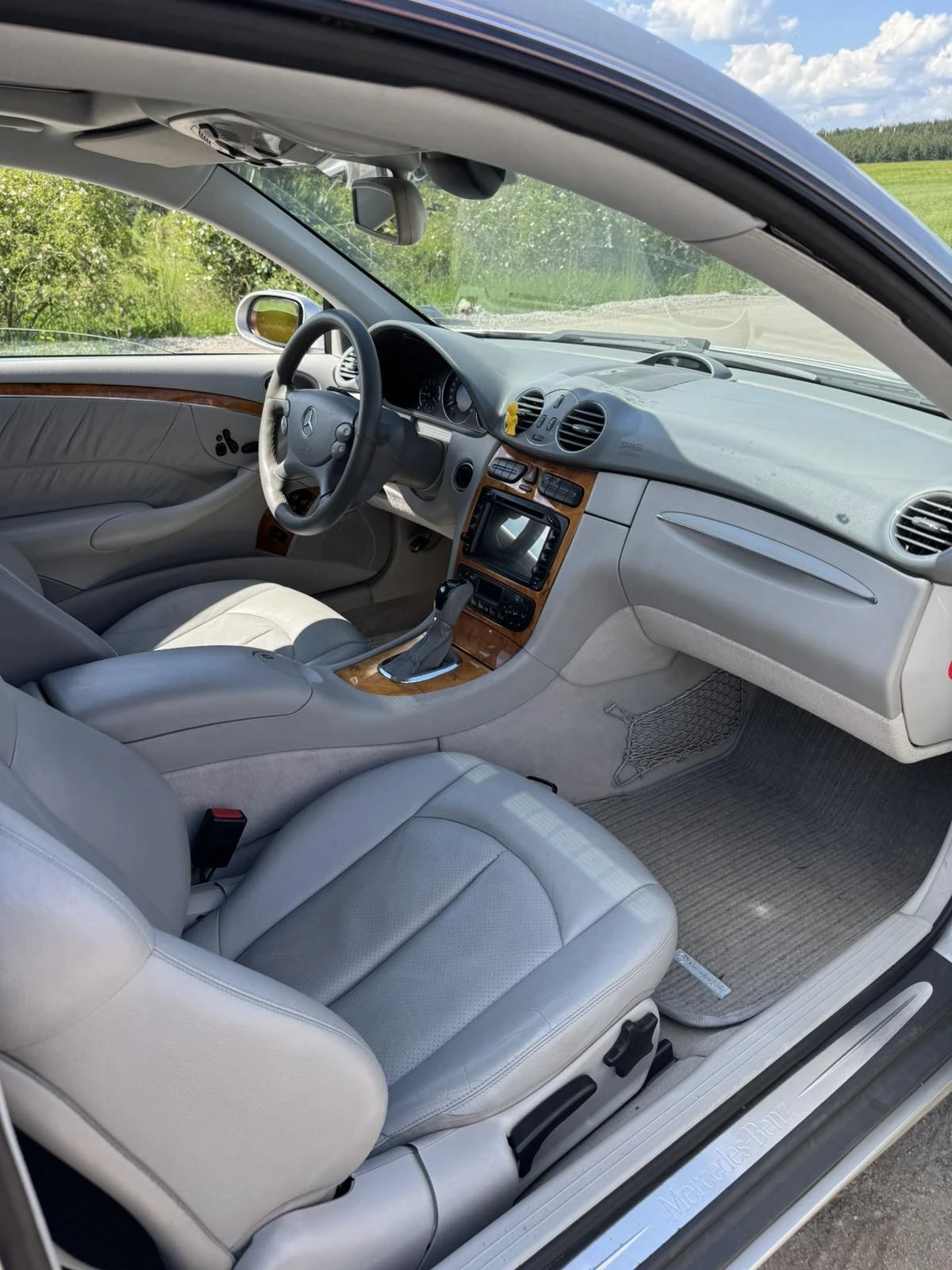 Mercedes-Benz CLK 3.2 - изображение 8