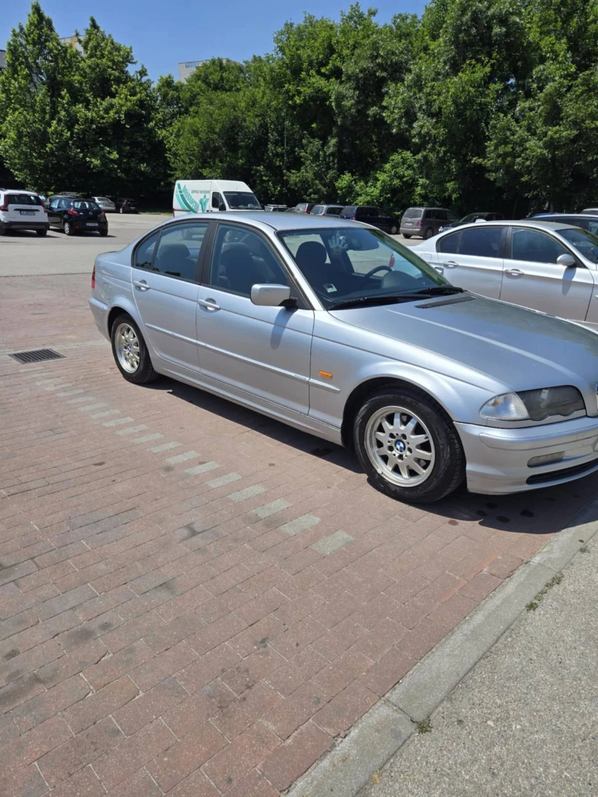BMW 320  - изображение 3