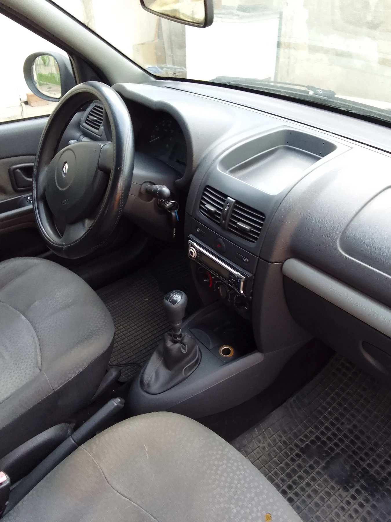 Renault Clio  - изображение 3
