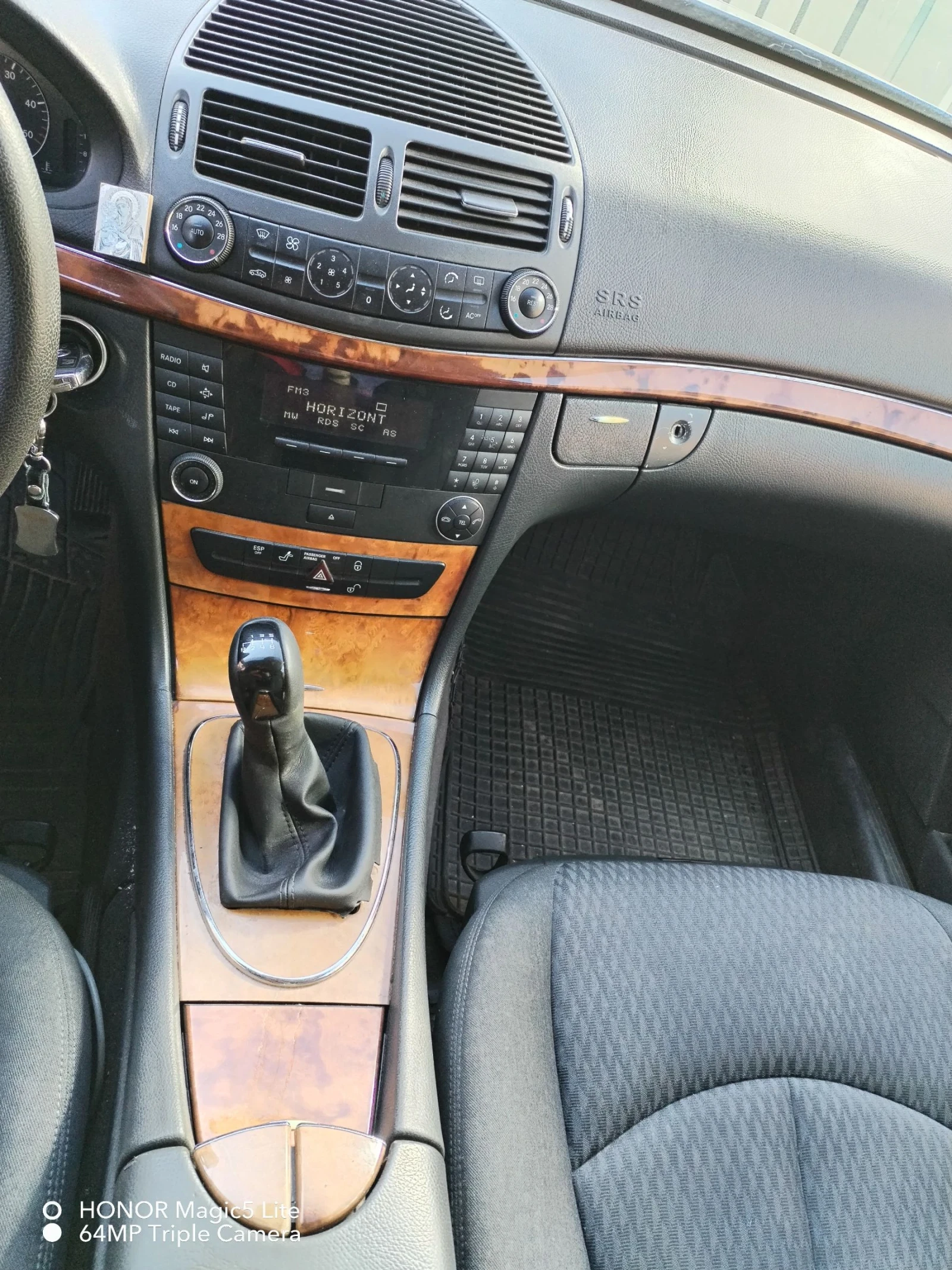 Mercedes-Benz E 270 | Mobile.bg — изображение 7