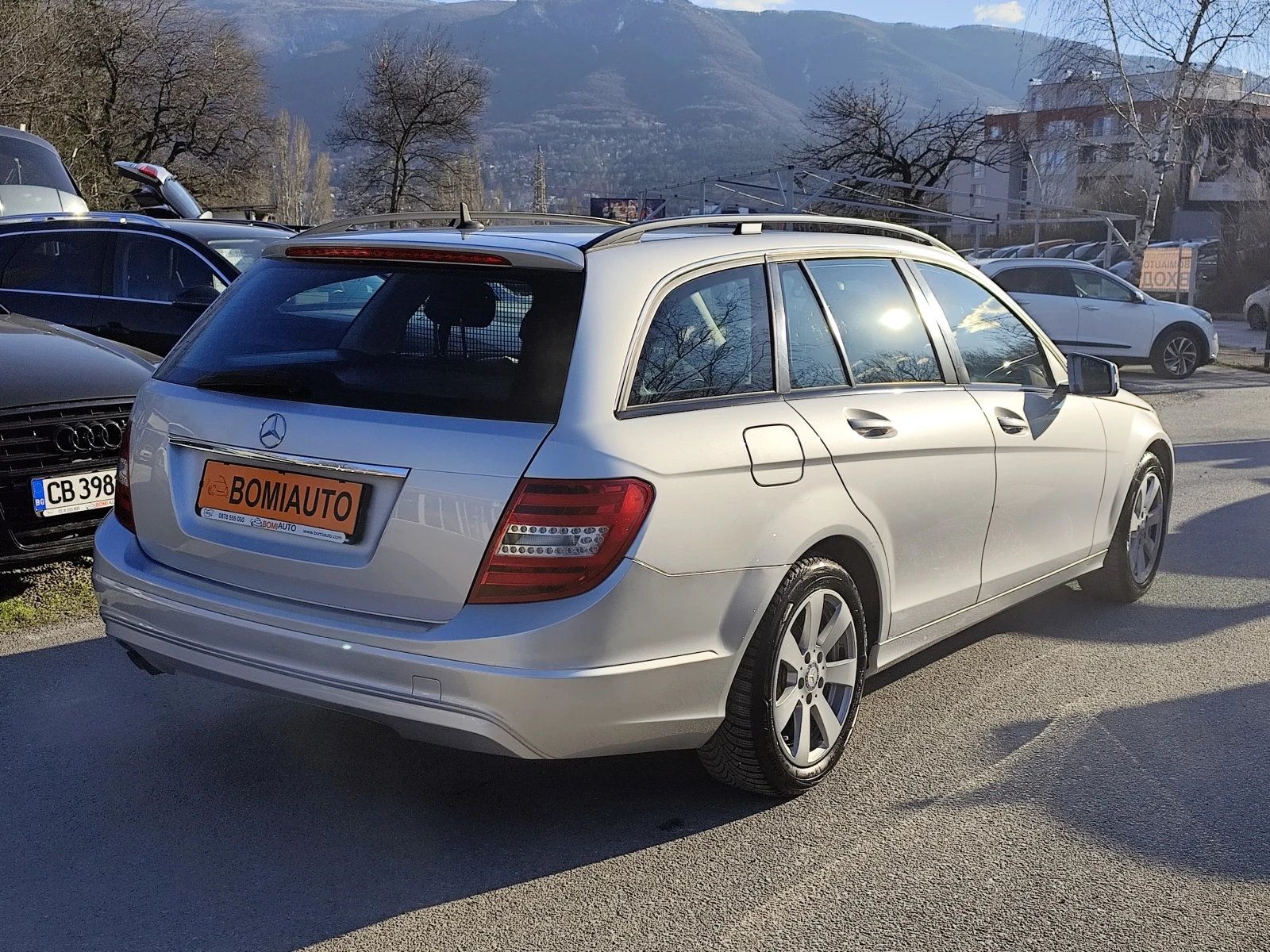 Mercedes-Benz C 180 2.2CDi* LED* EURO5B* АВТОМАТИК*  - изображение 4
