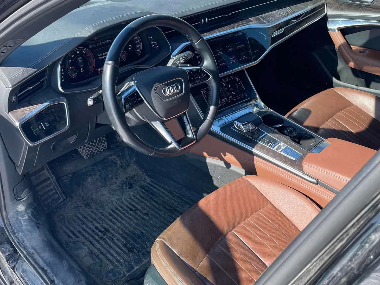 Audi A6 Technik/CARFAX/DIS/360/PANO/ОБДУХВАНЕ - изображение 7