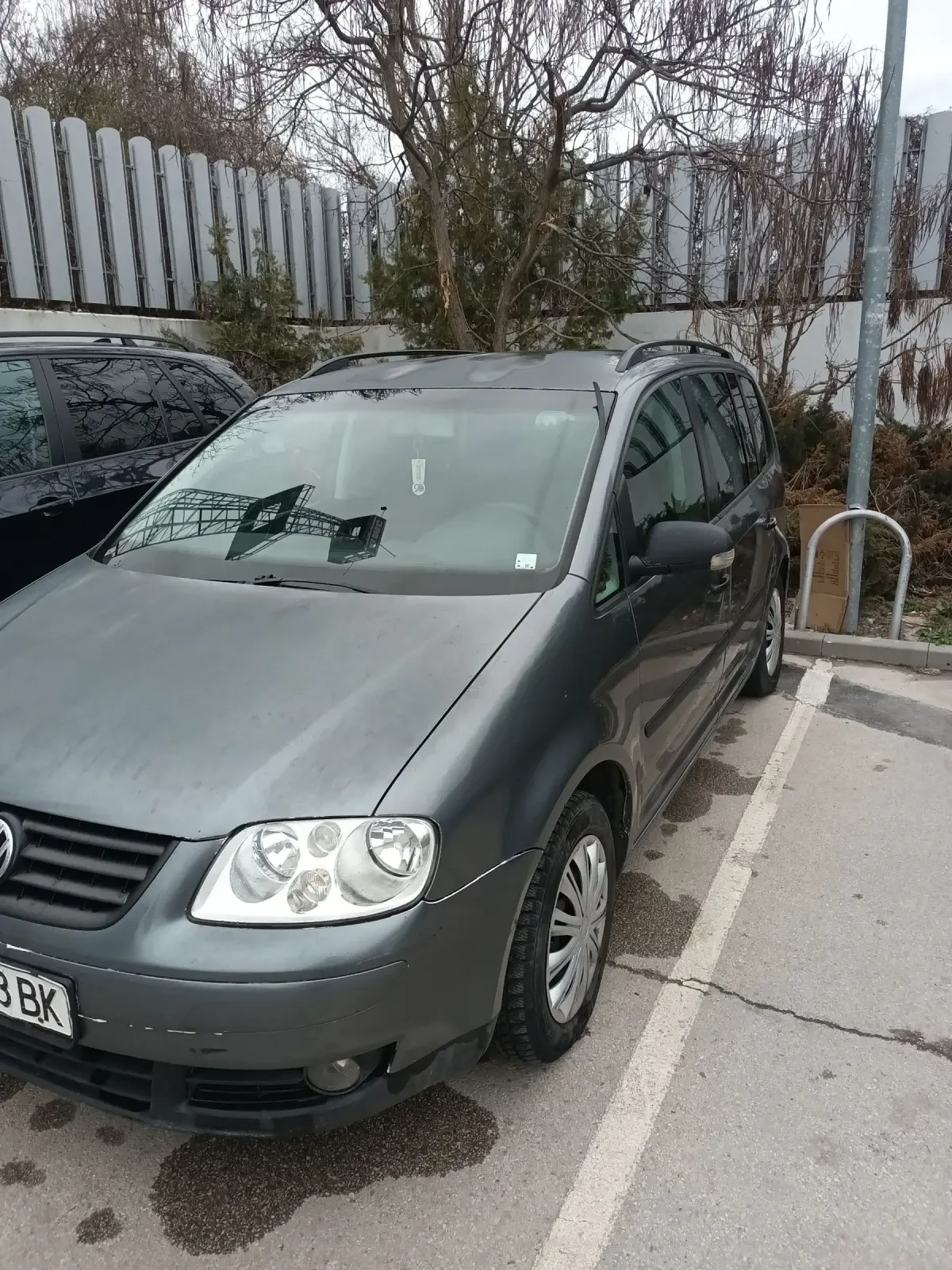 VW Touran 1.6, снимка 7 - Автомобили и джипове - 54481004
