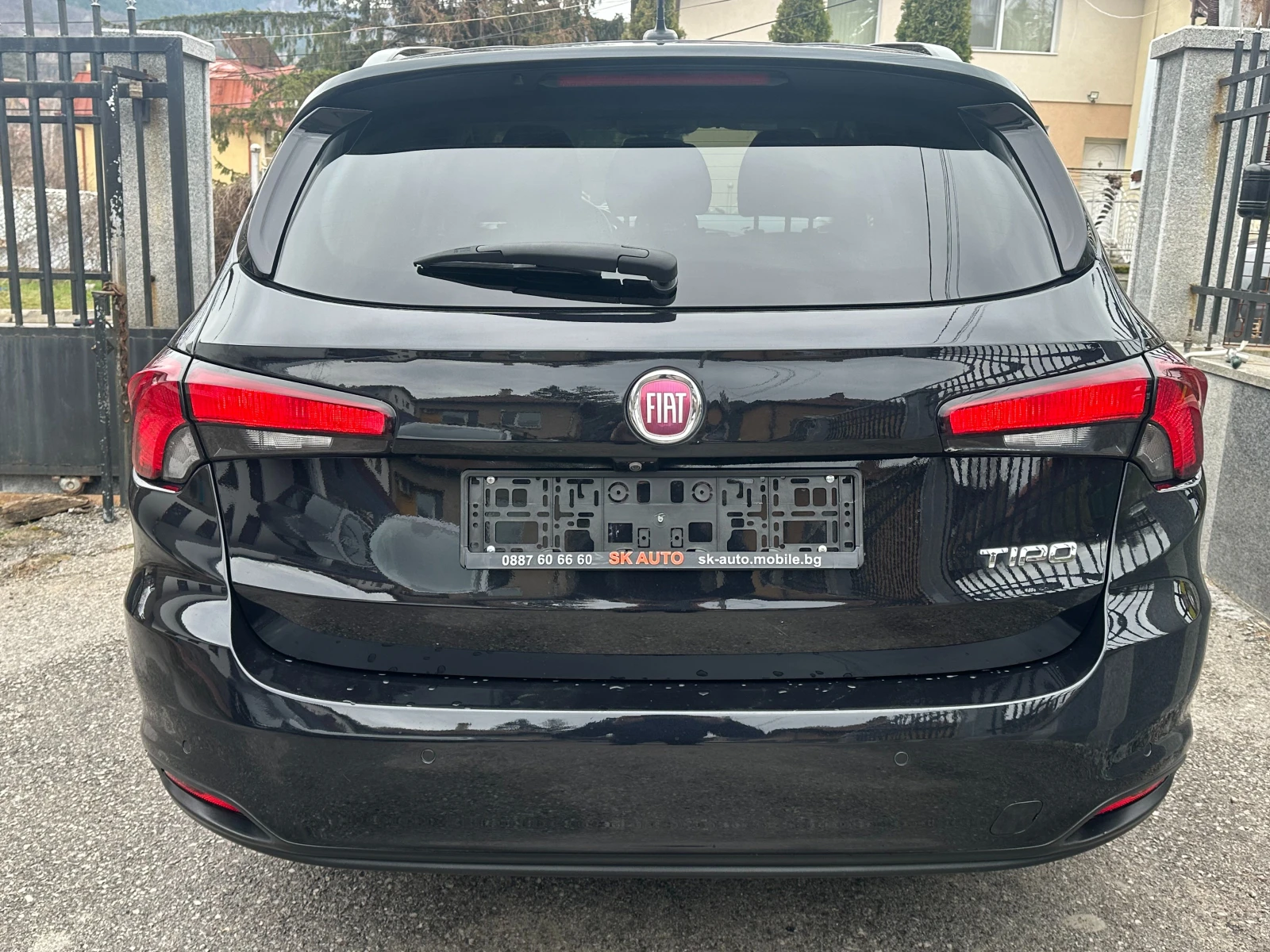Fiat Tipo 1.6i-LED-НАВИ-КАМЕРА-ДИСТРОНИК-АВТОМАТ-EURO6-2018г, снимка 5 - Автомобили и джипове - 54059816