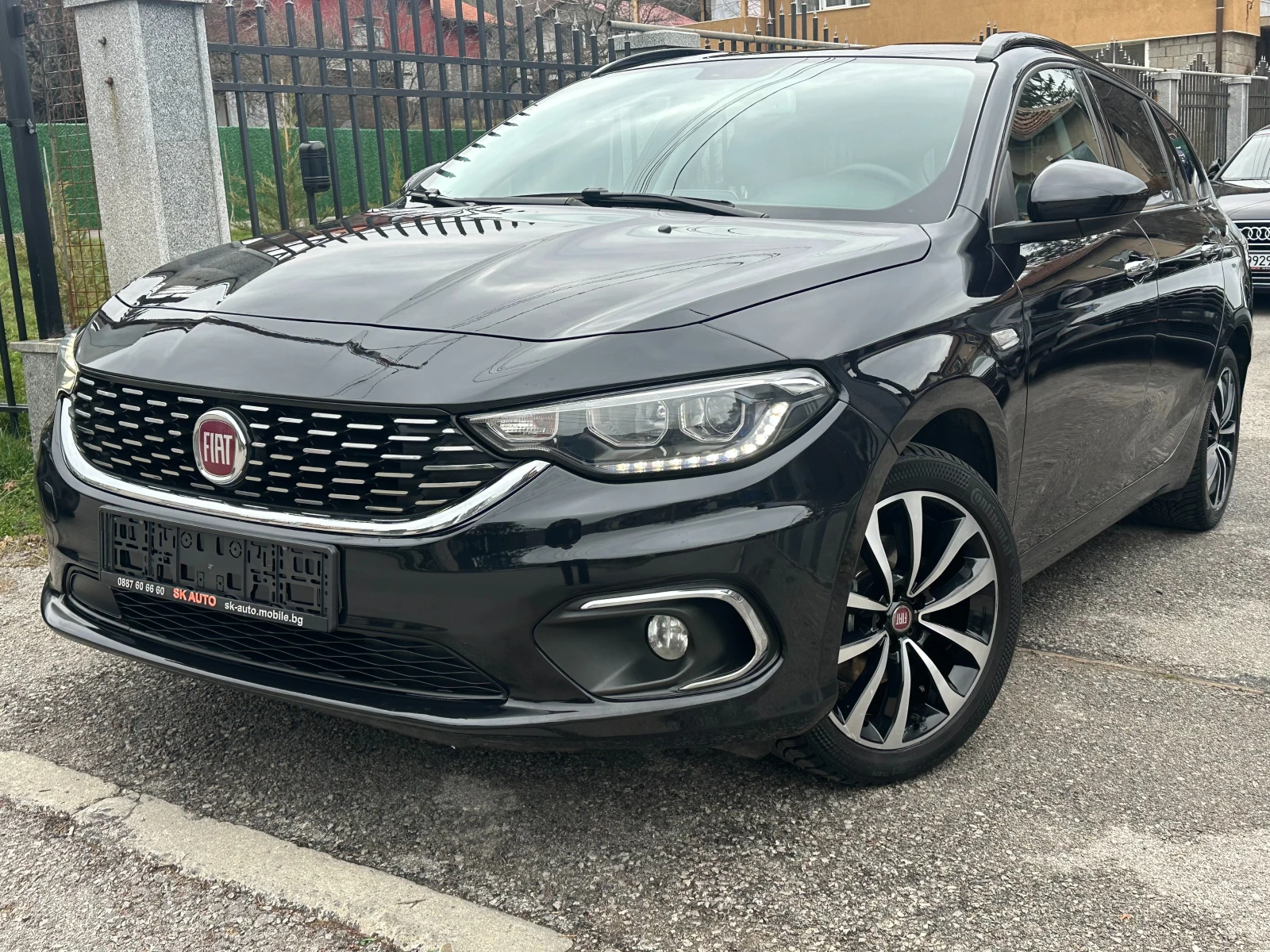 Fiat Tipo 1.6i-LED-НАВИ-КАМЕРА-ДИСТРОНИК-АВТОМАТ-EURO6-2018г