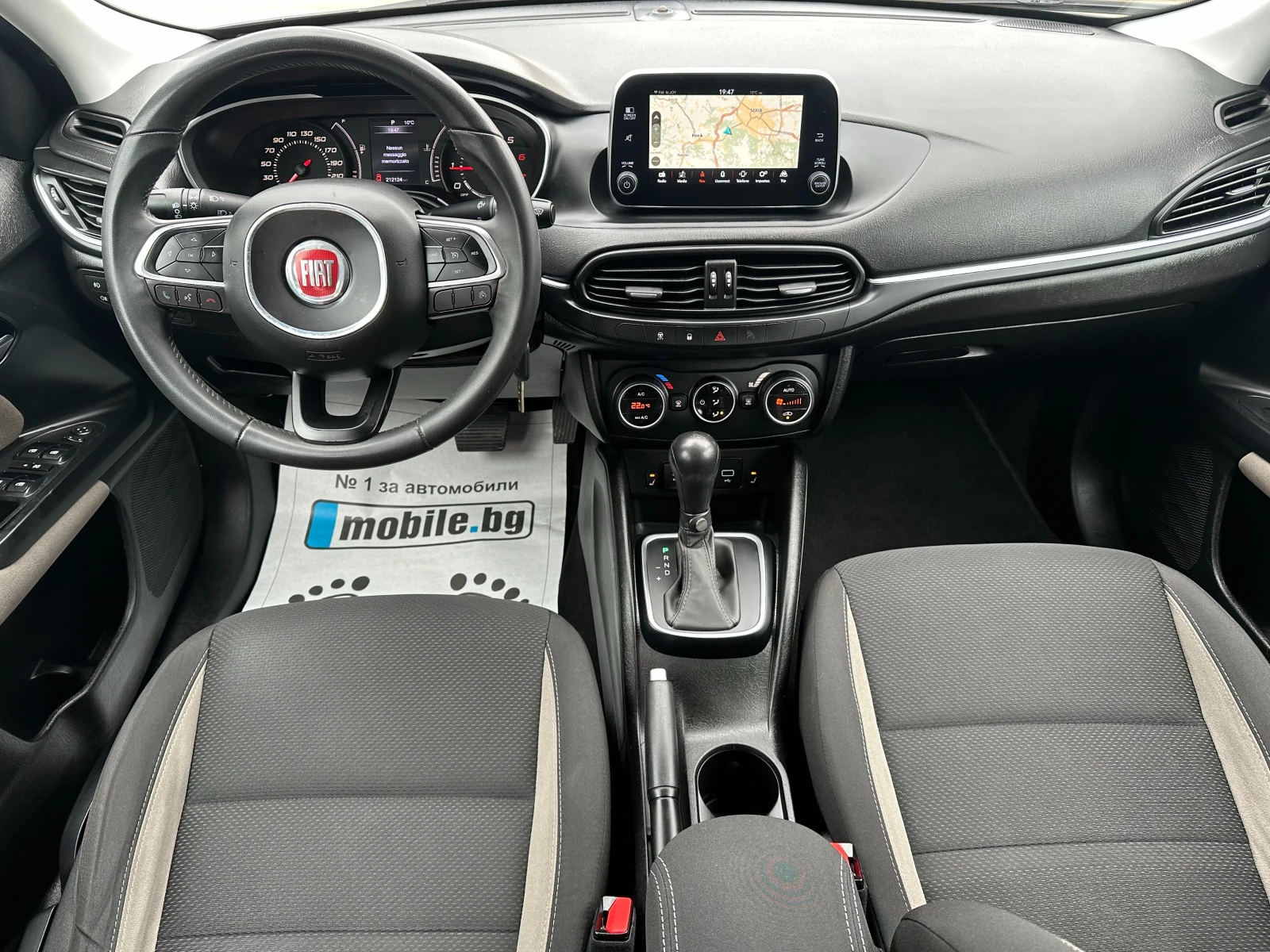 Fiat Tipo 1.6i-LED-НАВИ-КАМЕРА-ДИСТРОНИК-АВТОМАТ-EURO6-2018г, снимка 12 - Автомобили и джипове - 54059816