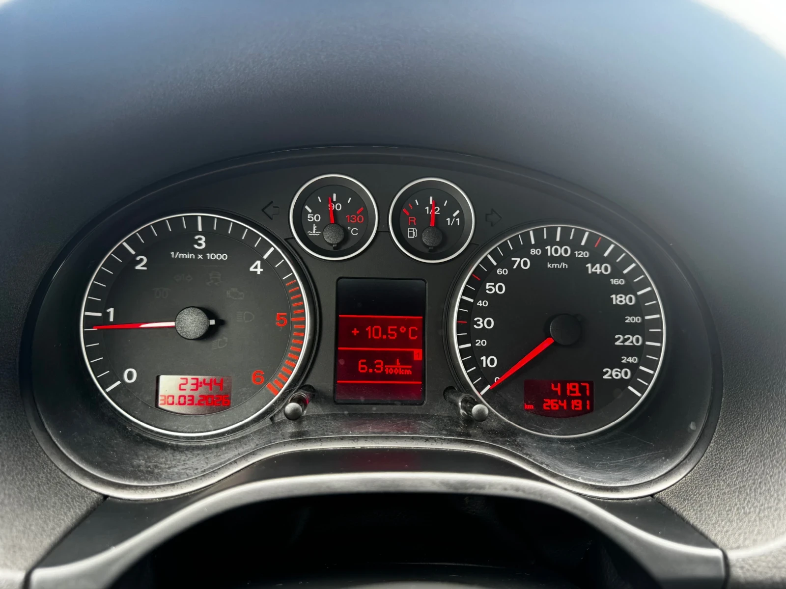 Audi A3 2.0 TDI S-line, снимка 7 - Автомобили и джипове - 54063667