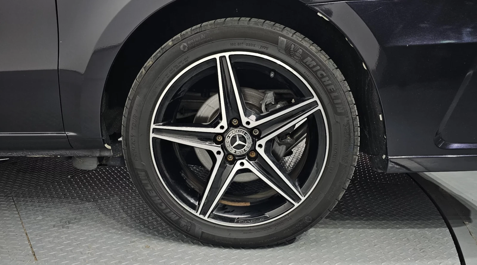 Mercedes-Benz V 300 MAYBACH ПАКЕТ/ОБДУХВАНЕ/МАСАЖ/УНИКАТ!, снимка 5 - Автомобили и джипове - 54126840