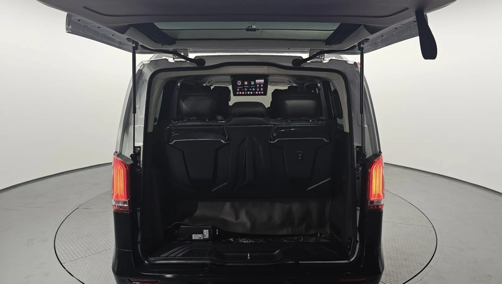 Mercedes-Benz V 300 MAYBACH ПАКЕТ/ОБДУХВАНЕ/МАСАЖ/УНИКАТ!, снимка 17 - Автомобили и джипове - 54126840