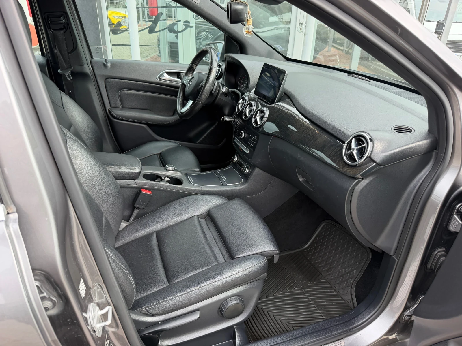 Mercedes-Benz B 200 CDI#4MATIC#FULLED#КОЖА#NAVI#CAMERA, снимка 7 - Автомобили и джипове - 54888762
