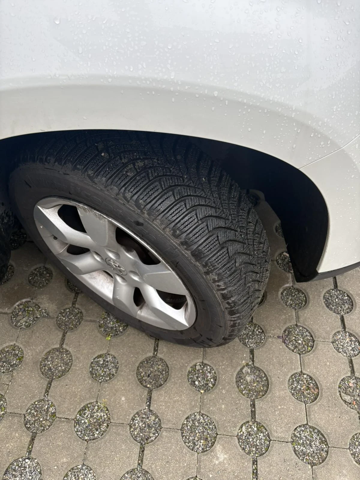 Peugeot 2008, снимка 8 - Автомобили и джипове - 54964670
