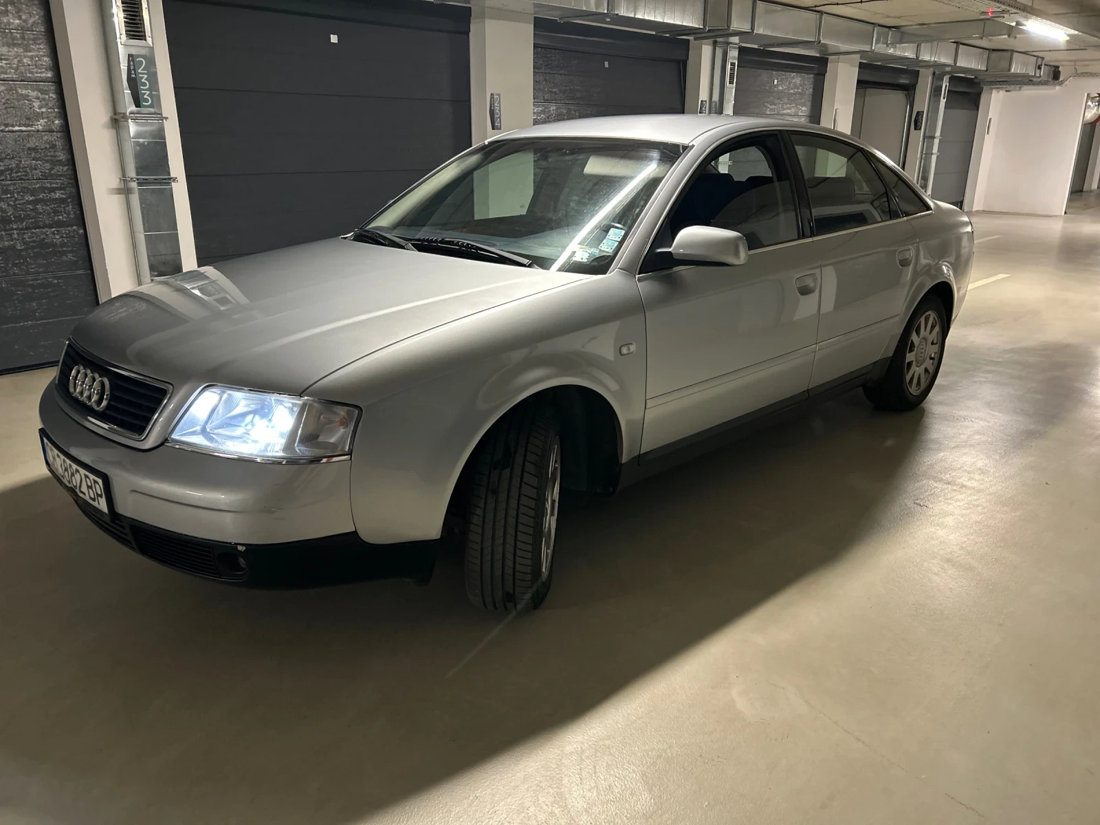 Audi A6, снимка 10 - Автомобили и джипове - 55034361