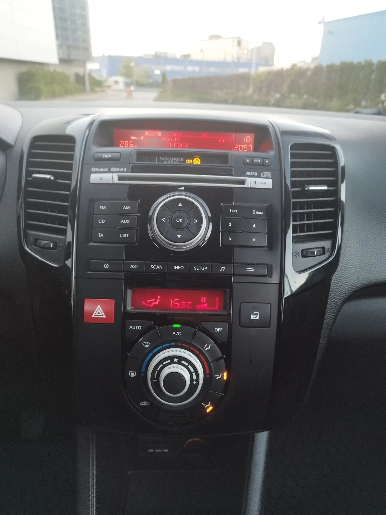 Kia Venga VENGA 1.4CRDI, 90 �.�. 6   ��������, �����������,  | Mobile.bg � ����������� 14