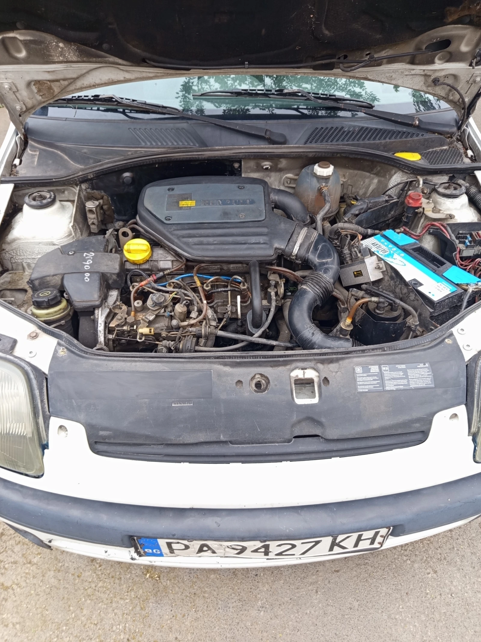 Renault Clio, снимка 4 - Автомобили и джипове - 55371854