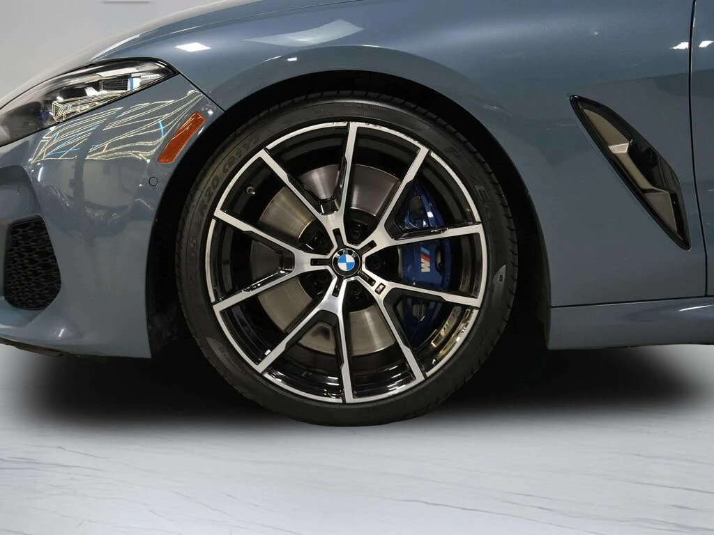 BMW 850 i xDrive M SPORT* DISTRONIC* BOWERS & WILKINS* 360, снимка 5 - Автомобили и джипове - 55441109