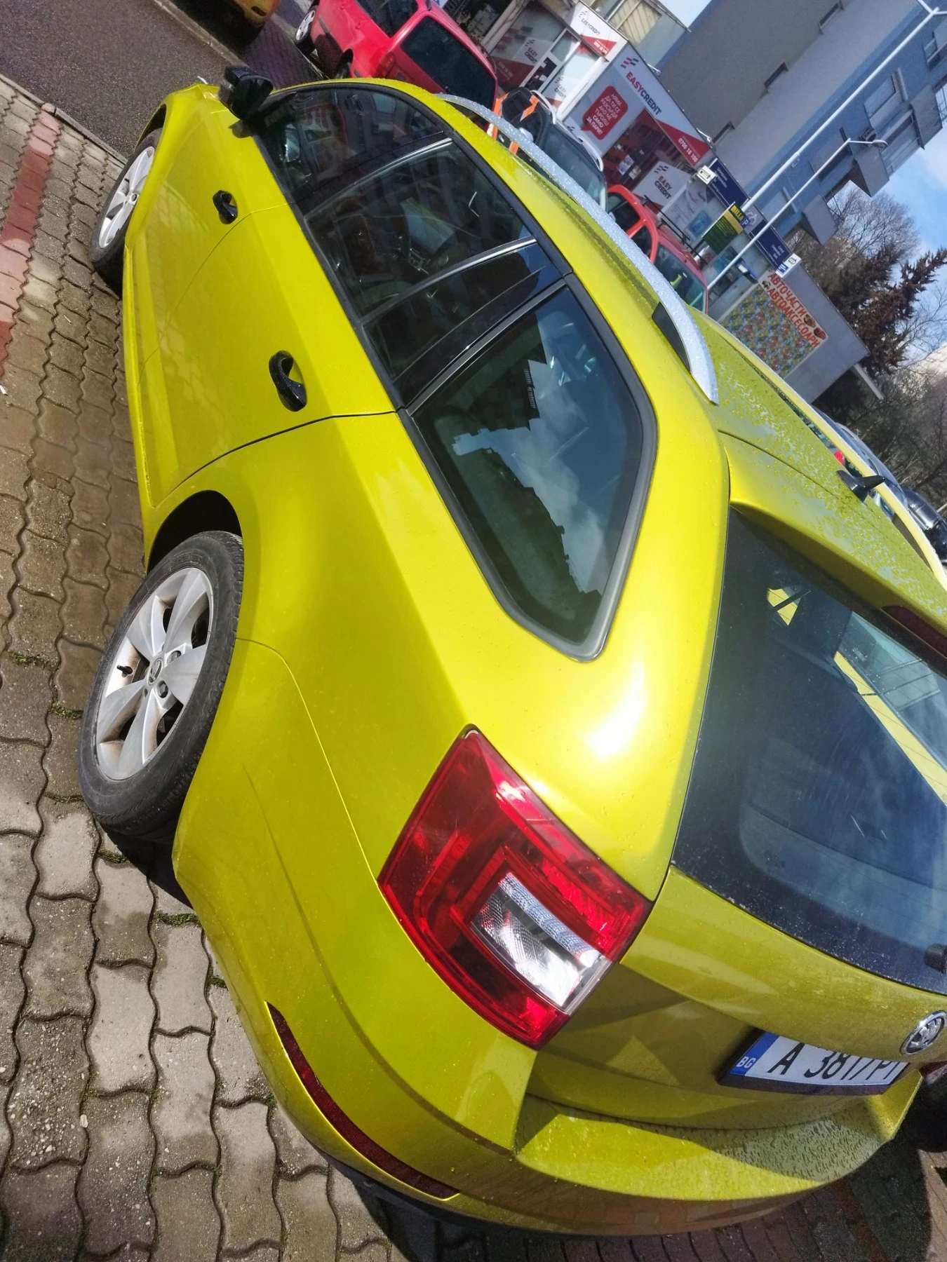 Skoda Octavia 1.5 G-TEC* DISTRONIC* NAV* F1, снимка 4 - Автомобили и джипове - 55582740