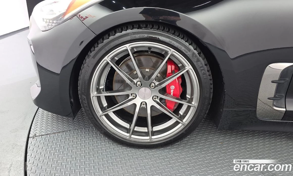 Kia Stinger 3.3 Turbo 2WD GT, снимка 5 - Автомобили и джипове - 55856243