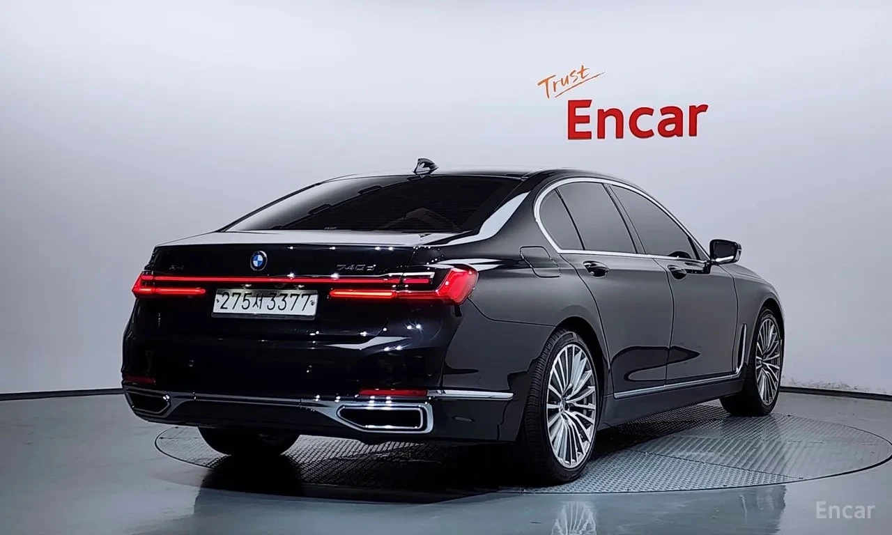 BMW 730 d| HUD| 360| ПАМЕТ| ПАНО| HAR/KAR| , снимка 2 - Автомобили и джипове - 55871549