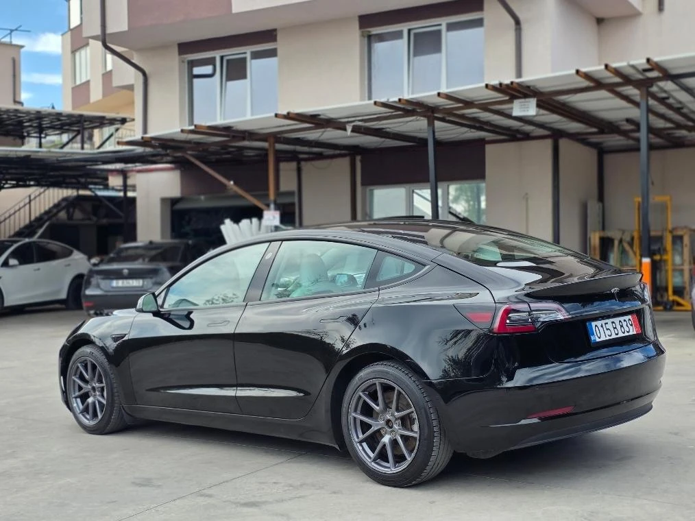 Tesla Model 3 Фейслифт с Термопомпа, снимка 3 - Автомобили и джипове - 56245436