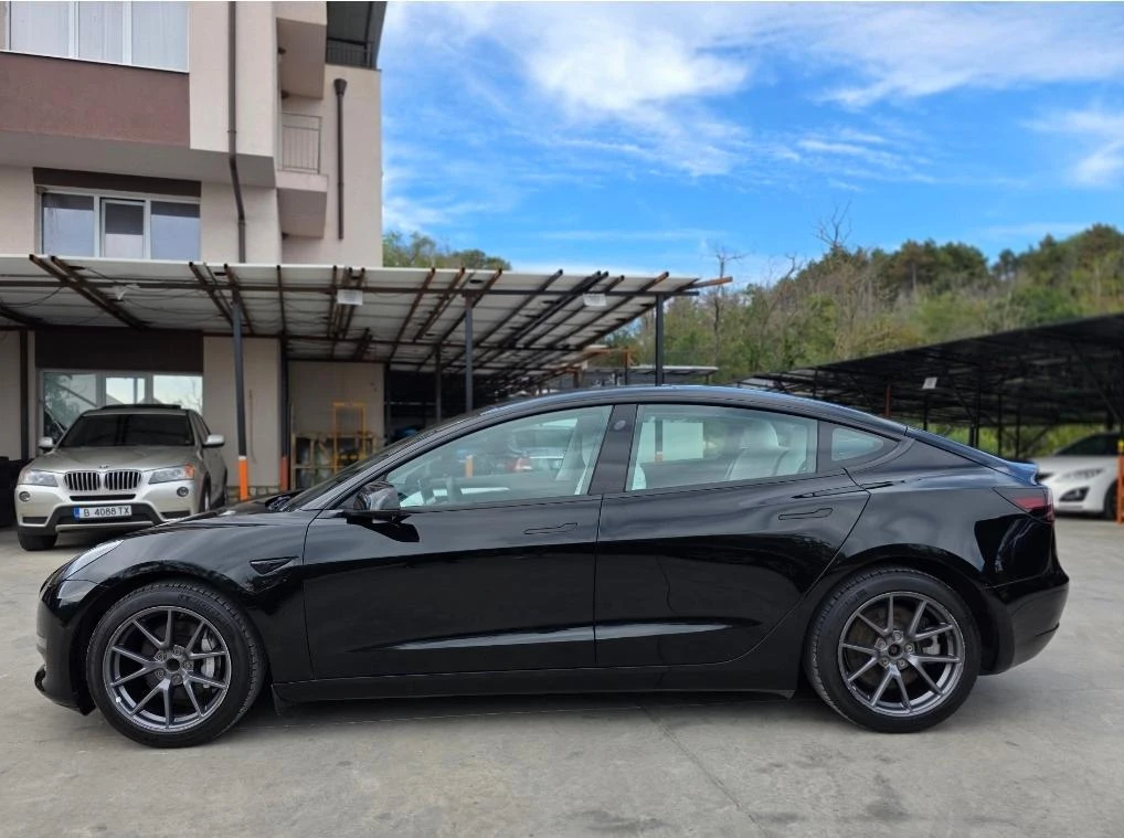 Tesla Model 3 Фейслифт с Термопомпа, снимка 2 - Автомобили и джипове - 56245436